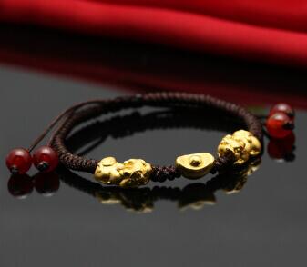 属猴的人在本命年带什么吊坠好？选貔貅助你走入光明未来