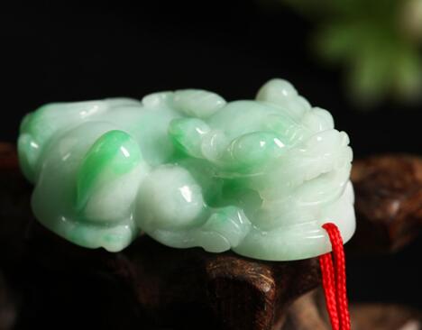 翡翠貔貅开光后才可以获得灵性，翡翠貔貅开光的正宗方法有哪些？