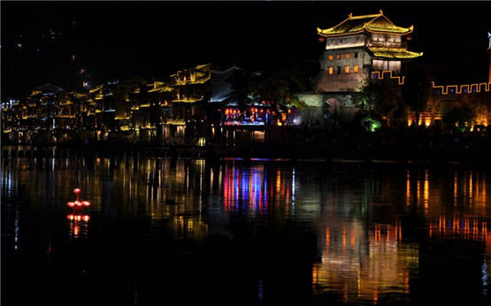 葫芦在风水中可以化解煞气,使用风水葫芦要不要开口?