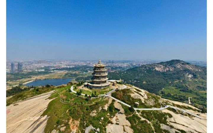 阴宅风水格局：墓地下葬多久影响后人 ？