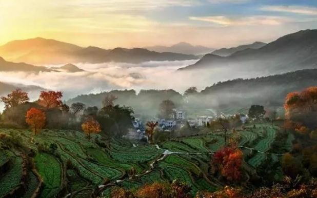 职场里面碰见小人会影响事业，办公室八卦镜挂法 