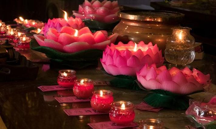 从古诗词浅谈阴历七月十五“鬼节”的风俗演变