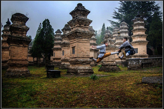 石榴石和月光石风水用品的佩戴禁忌