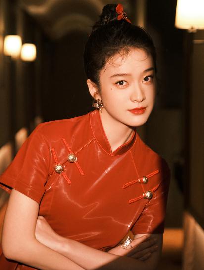 桃木剑化煞要怎么摆放？桃木剑可以挂在玄关吗?