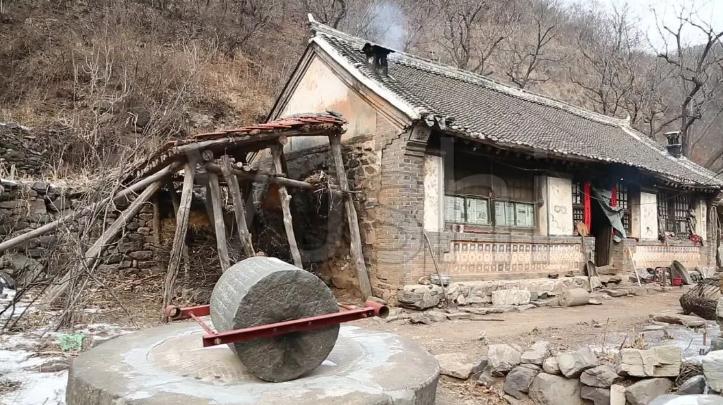 民间俗语：“宁可借物停丧，不可借屋成双”是什么意思？