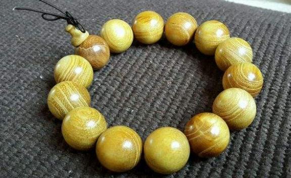 男人佩带什么手串好？柘木手串可以带吗？