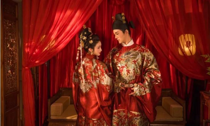 八字命理：怎样从八字上看一个人婚姻顺利与否？