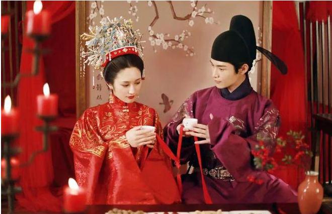 2023桃花年，哪些日柱会有感情婚姻