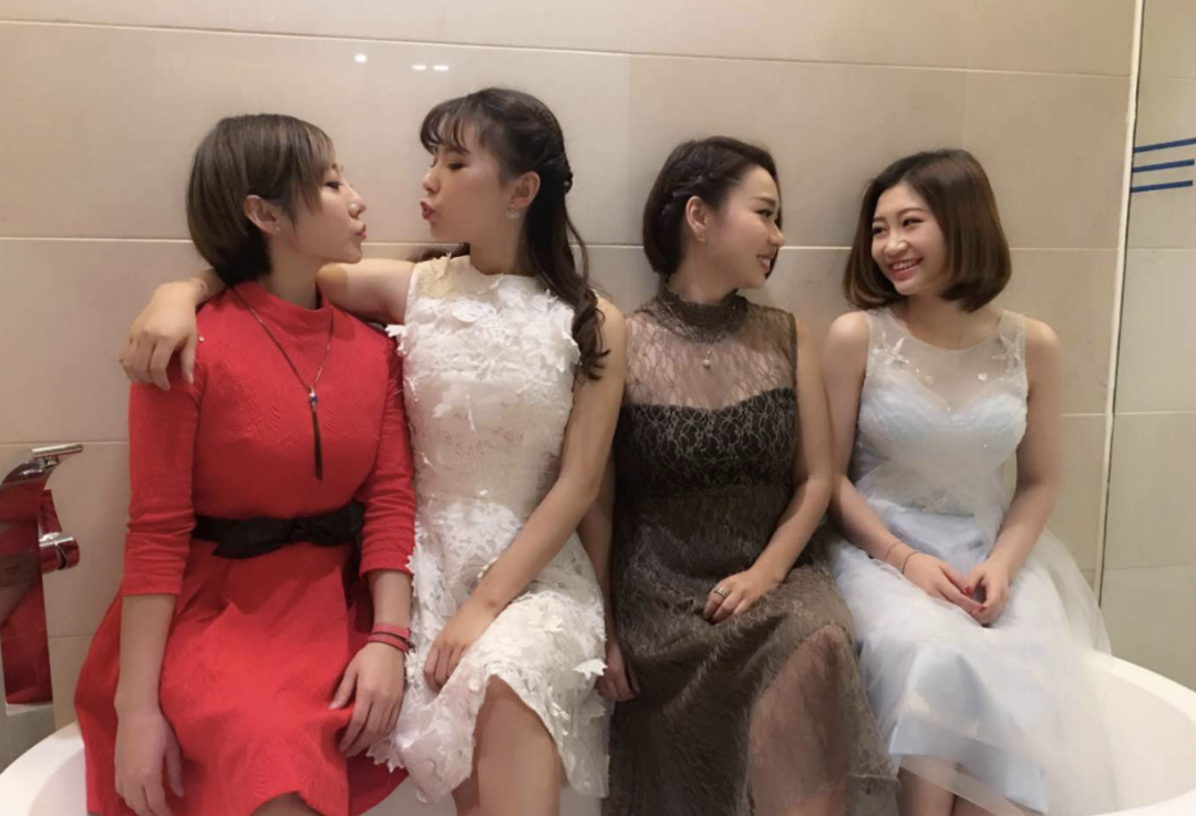 【八字命理】桃花运旺的女人八字有哪些特点