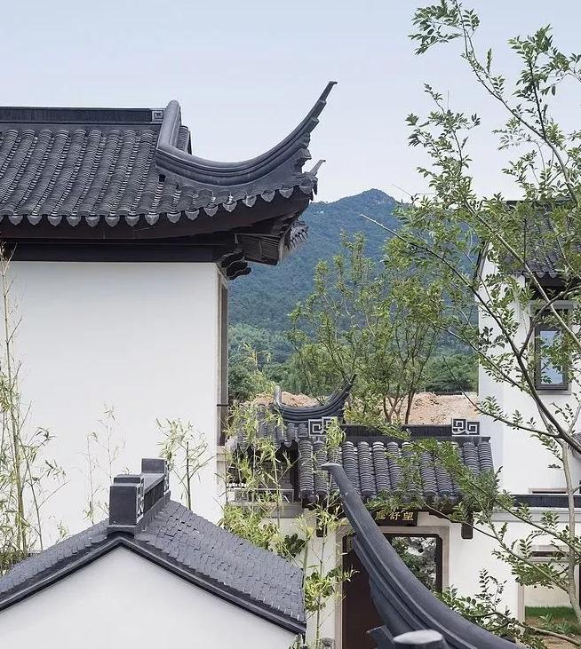 书桌上摆放什么可以招财 书桌风水