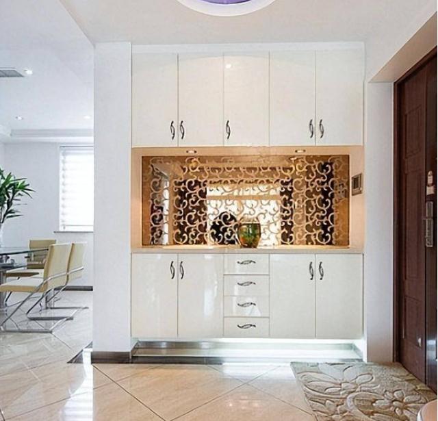 在家中冰箱应该如何摆放才好呢？