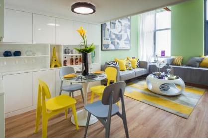 茶几上摆放金蟾摆件有什么寓意？