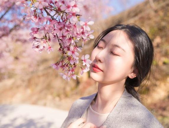 年轻时很苦，先苦后甜，越老越有钱的生肖