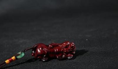 貔貅认到了主人有什么表现？貔貅为什么睡觉不能戴？