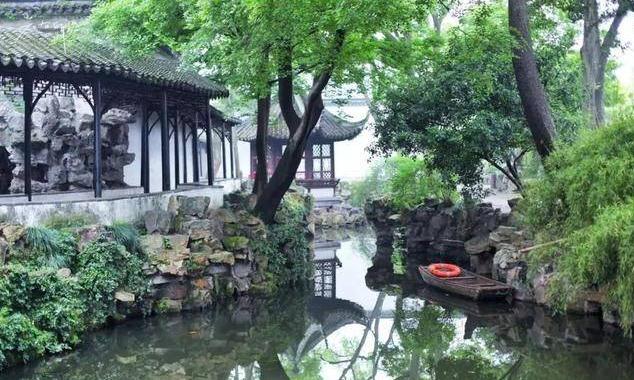 八字知识：年为尊，月为重 这句话到底是什么意思？