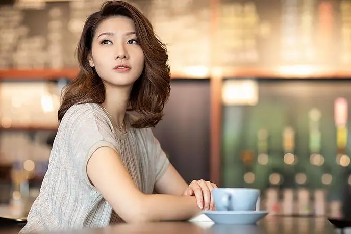 女性法令纹面相图解 命运怎么样