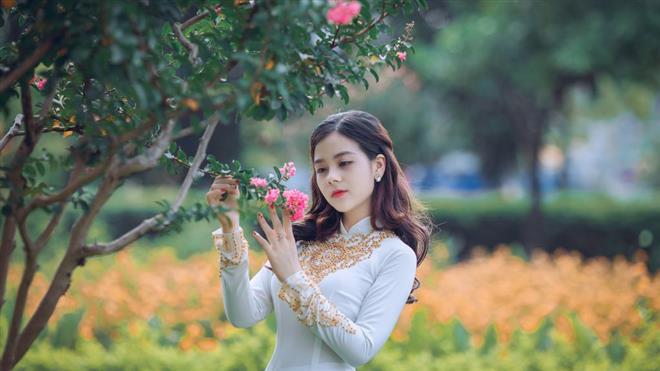 眉清目秀是女人善良的面相特征