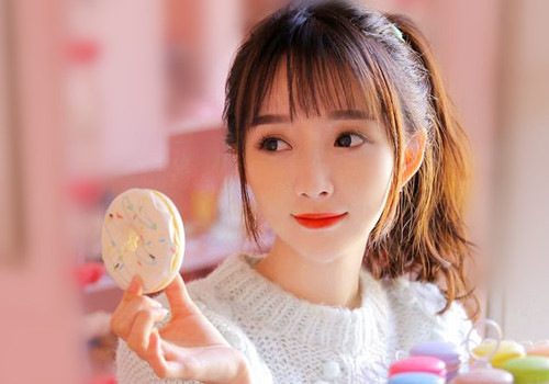 腮帮子大的女人: 揭秘性格特点与面相含义！