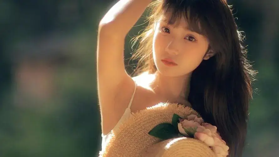 女性悬针纹面相及运势的深度解读