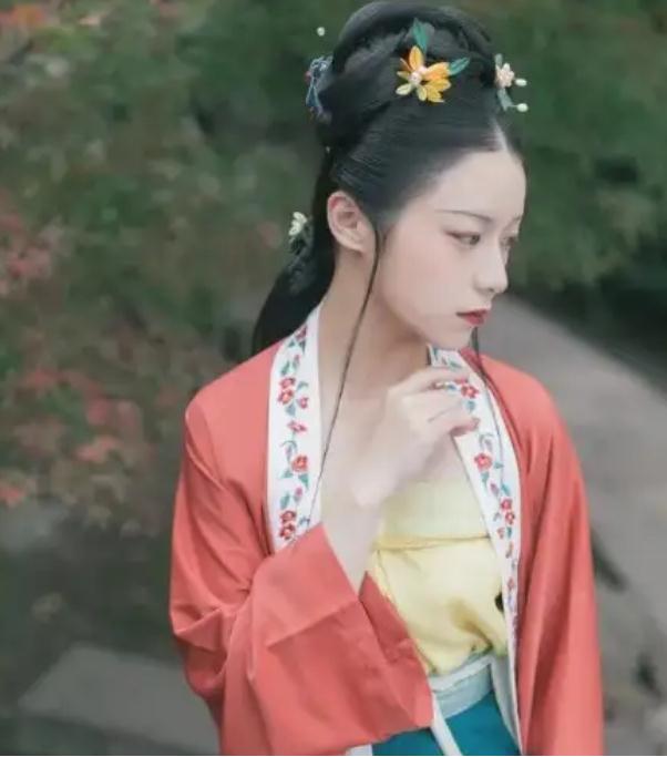 面部伤痕对运势的影响